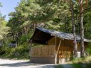Cliquez pour découvrir toutes les photos de l'HÉBERGEMENT ! tente en toile et bois - camping Le Champ Long photo 7