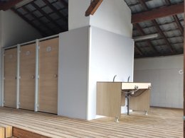 Camping Pas Cher vous présente avec son site Officiel campingpascher.fr, le Camping Le Champ Long classé 3 étoiles, situé sur la commune de La Salle En Beaumont dans le département Isère (Rhône Alpes) en France. Le camping Le Champ Long, vous présente un hébergement de type bungalow de 24 m². Le camping Le Champ Long vous propose du sam. 04 avril au sam. 11 avril 2026 pour 7 nuits à 385€. Cette location propose 126 dates différentes pour réserver votre séjour. Découvrez également les 10 autres gammes d'hébergements du camping. Les Avis clients pour le Camping Le Champ Long sont excellents avec une note moyenne de 8 sur 10. Piscine chauffée, Piscine extérieure, Animation enfants, Animations familiales, Aire de jeux enfants, Baby-foot, Court de tennis, Golf, Ping-pong, Pétanque, Terrain multisports, Bar, Dépôt de pain, Restaurant, Snack/Bar, Supermarché, Épicerie,... En savoir plus : cliquez-ICI.