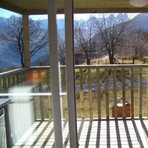 Cliquez pour découvrir toutes les photos de l'HÉBERGEMENT ! mobilhome - Du Col photo 2
