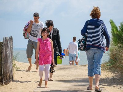 Cliquez pour découvrir toutes les photos de l'ÉTABLISSEMENT ! camping Flower L’Escale Du Perthuis photo 26