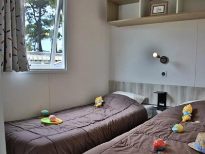 Cliquez pour découvrir toutes les photos de l'HÉBERGEMENT ! mobil-home - Les Préveils photo 5