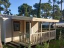 Camping Pas Cher vous présente avec son site Officiel campingpascher.fr, le Camping Maeva Club Les Préveils classé 4 étoiles, situé sur la commune de La Tranche Sur Mer dans le département Vendée (Pays De La Loire) en France. Le camping Maeva Club Les Préveils, vous présente un hébergement de type mobil-home de 20 m² pour 4 personnes avec climatisation et télévision. Le camping Maeva Club Les Préveils vous proposeun séjour PAS CHER avec une REMISEdu dimanche 17 mai au dimanche 24 mai 2026, en promotion à -30% pour 7 nuits à 233,10 € au lieu de 333,0 € soit une Économie de 99,90 €. Cette location propose 116 dates différentes pour réserver votre séjour. Découvrez également les 31 autres gammes d'hébergements du camping. Les Avis clients pour le Camping Maeva Club Les Préveils sont excellents avec une note moyenne de 8 sur 10. Mer, Piscine chauffée, Piscine extérieure, Animations familiales, Club ados, Club enfants, Aire de jeux enfants, Planche à voile, Pétanque, Salle de fitness, Salle de jeux vidéo, Surf, Terrain multisports, kiteSurf, Bar, Dépôt de pain, Plats à emporter, Restaurant, Snack/Bar, Épicerie,... En savoir plus : cliquez-ICI.