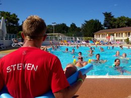 Camping Pas Cher vous présente avec son site Officiel campingpascher.fr, le Établissement Maeva Club Les Préveils, situé sur la commune de La Tranche Sur Mer dans le département Vendée (Pays De La Loire) en France. L'établissement Maeva Club Les Préveils vous propose un hébergement de type mobilhome de 22 m². L'établissement vous propose 22 autres types d'hébergements. Découvrez tous nos séjours à petits prix dans la commune et aux alentours de La Tranche Sur Mer du département : Vendée (Pays De La Loire).... En savoir plus : cliquez-ICI.