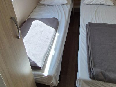 Cliquez pour découvrir toutes les photos de l'HÉBERGEMENT ! mobil-home - Paradis Les Jonquilles photo 3