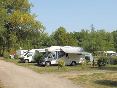 camping Les Acacias photo 3