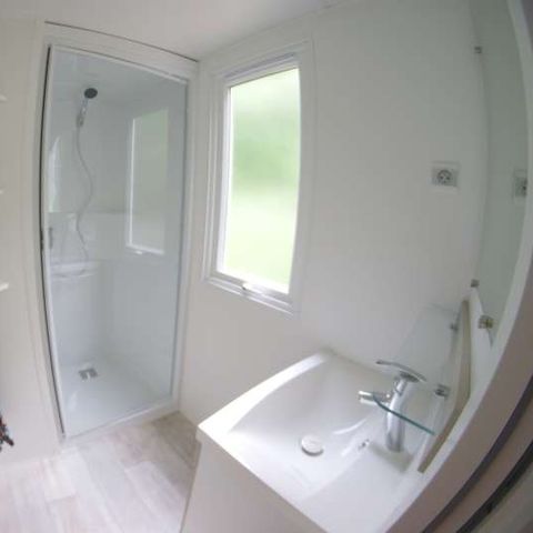 Cliquez pour découvrir toutes les photos de l'HÉBERGEMENT ! mobilhome - Les Fontaines photo 4