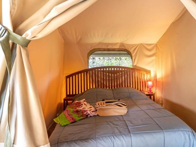 tente en toile et bois - L'Oasis Palavasienne photo 7