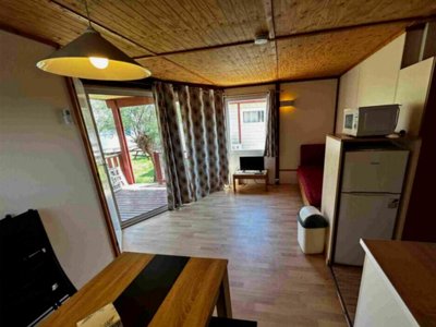 Cliquez pour découvrir toutes les photos de l'HÉBERGEMENT ! chalet - Le Camarguais photo 7