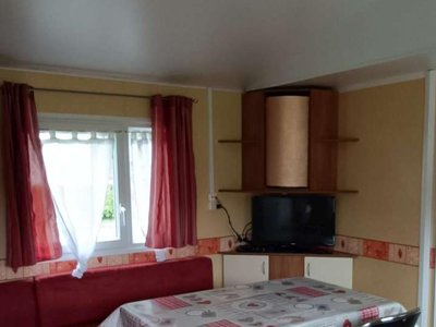 Cliquez pour découvrir toutes les photos de l'HÉBERGEMENT ! mobil-home - Le Lignon photo 2