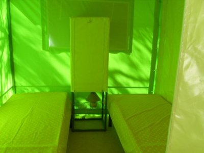 Cliquez pour découvrir toutes les photos de l'HÉBERGEMENT ! bungalow toilé - Flower Saint Amand photo 2