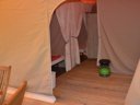 Cliquez pour découvrir toutes les photos de l'HÉBERGEMENT ! tente en toile et bois - camping Flower Saint Amand photo 4