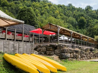 Cliquez pour découvrir toutes les photos de l'ÉTABLISSEMENT ! camping Maeva Escapades Le Lac De Laval-de-Cère photo 10