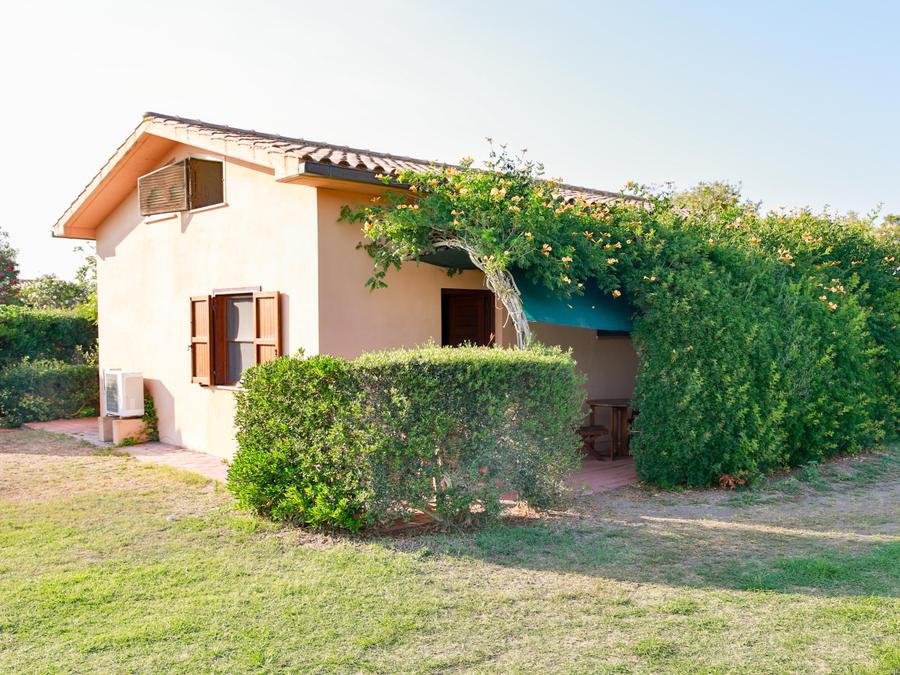 Camping Pas Cher vous présente avec son site Officiel campingpascher.fr, le Camping Gitavillage California, situé sur la commune de Lazio dans le département Rome (Latium) en Italie. Le camping Gitavillage California, vous présente un hébergement de type mobil-home de 30 m² avec climatisation. Le camping Gitavillage California vous propose du dimanche 06 septembre au dimanche 13 septembre 2026 pour 7 nuits à 448€. Cette location propose 40 dates différentes pour réserver votre séjour. Découvrez également les 8 autres gammes d'hébergements du camping. Les Avis clients pour le Camping Gitavillage California sont excellents avec une note moyenne de 8 sur 10. Mer, Piscine extérieure, Animations familiales, Aire de jeux enfants, Canoë-kayak, Court de tennis, Ping-pong, Pédalo, Pétanque, Salle de fitness, Terrain de beach-volley, Terrain de football, Bar, Bureau de tabac, Pizzeria, Restaurant, Supermarché,... En savoir plus : cliquez-ICI.