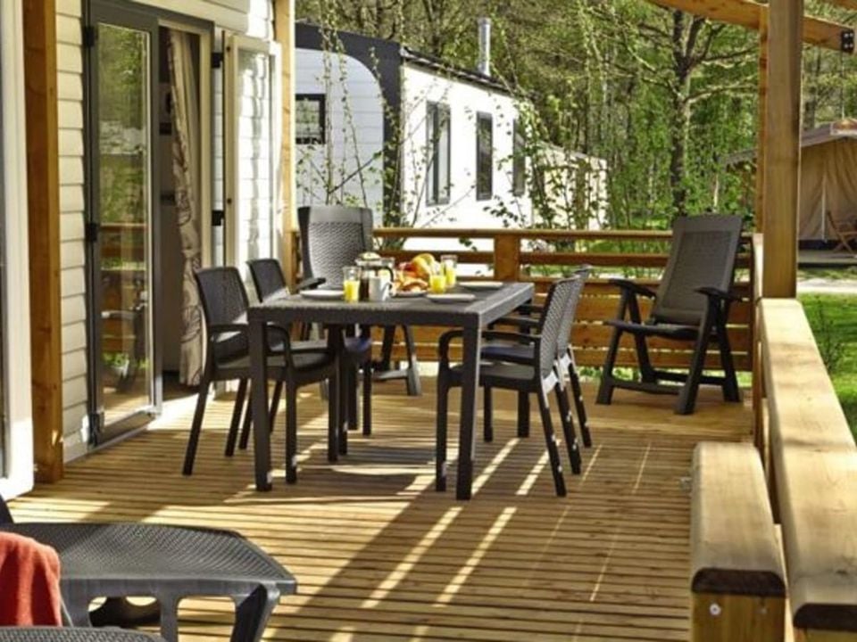 mobil-home - établissement Hu Fabulous Village photo 2