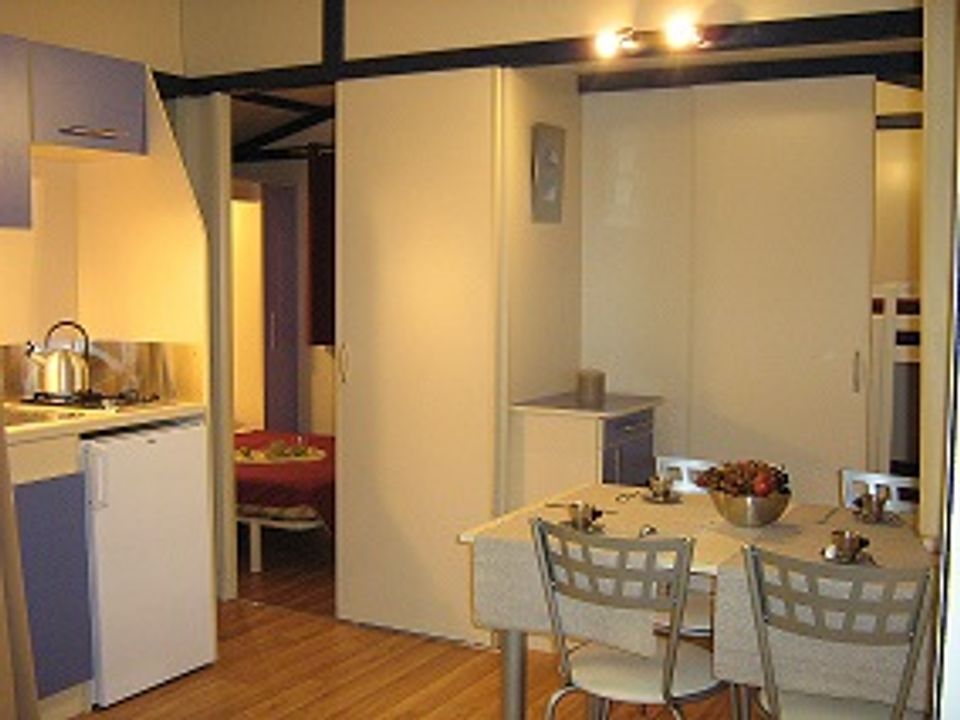 Cliquez pour découvrir toutes les photos de l'HÉBERGEMENT ! chalet - camping De L'Océan photo 2