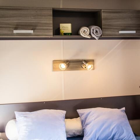 Cliquez pour découvrir toutes les photos de l'HÉBERGEMENT ! mobil-home - Tours Opérateurs Sur Camping Croix Du Sud photo 4