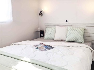 Cliquez pour découvrir toutes les photos de l'HÉBERGEMENT ! mobil-home - Le Village Du Suroit - Le-Bois-Plage-en-Ré photo 4
