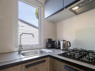 Cliquez pour découvrir toutes les photos de l'HÉBERGEMENT ! mobil-home - Le Village Du Suroit - Le-Bois-Plage-en-Ré photo 3