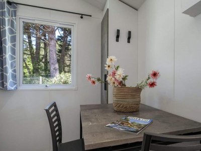 Cliquez pour découvrir toutes les photos de l'HÉBERGEMENT ! mobil-home - Le Village Du Suroit - Le-Bois-Plage-en-Ré photo 4