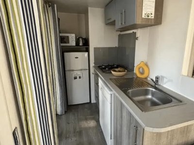 Cliquez pour découvrir toutes les photos de l'HÉBERGEMENT ! mobil-home - Le Village Du Suroit - Le-Bois-Plage-en-Ré photo 2