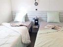 Cliquez pour découvrir toutes les photos de l'HÉBERGEMENT ! mobil-home - camping Le Village Du Suroit - Le-Bois-Plage-en-Ré photo 3