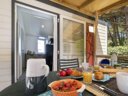 Cliquez pour découvrir toutes les photos de l'HÉBERGEMENT ! mobil-home - camping Le Village Du Suroit - Le-Bois-Plage-en-Ré photo 2