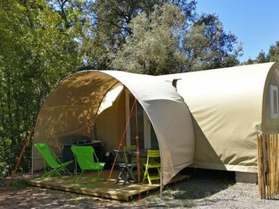 Cliquez pour découvrir toutes les photos de l'HÉBERGEMENT ! bungalow toilé - Les Philippons photo 7