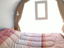 Cliquez pour découvrir toutes les photos de l'HÉBERGEMENT ! bungalow toilé - camping Les Philippons photo 3