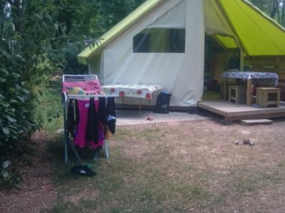 Cliquez pour découvrir toutes les photos de l'HÉBERGEMENT ! tente - Paradis Le Rocher De La Granelle photo 6