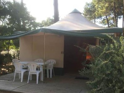 Cliquez pour découvrir toutes les photos de l'HÉBERGEMENT ! tente - Paradis Le Rocher De La Granelle photo 3