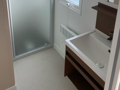 Cliquez pour découvrir toutes les photos de l'HÉBERGEMENT ! mobil-home - Le Tarteron photo 4
