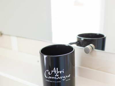 Cliquez pour découvrir toutes les photos de l'HÉBERGEMENT ! mobil-home - Abri De Camargue photo 7
