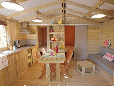 Cliquez pour découvrir toutes les photos de l'HÉBERGEMENT ! mobil-home - Flower Le Mas De Champel photo 3