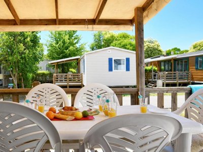 Cliquez pour découvrir toutes les photos de l'HÉBERGEMENT ! mobil-home - La Prairie photo 3