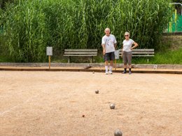 Camping Pas Cher vous présente avec son site Officiel campingpascher.fr, le Camping RCN Domaine De La Noguière classé 4 étoiles, situé sur la commune de Le Muy dans le département Var (Provence Alpes Côte D'azur) en France. Le camping RCN Domaine De La Noguière, vous présente un hébergement de type tente en toile et bois de 32 m² pour 4 personnes. Le camping RCN Domaine De La Noguière vous propose du sam. 12 septembre au sam. 19 septembre 2026, en promotion à -5% pour 7 nuits à 532 € au lieu de 560,0 € soit une Économie de 28 €. Cette location propose 139 dates différentes pour réserver votre séjour. Découvrez également les 12 autres gammes d'hébergements du camping. Les Avis clients pour le Camping RCN Domaine De La Noguière sont excellents avec une note moyenne de 8 sur 10. MerÉtang, Piscine extérieure, Animation enfants, Animations familiales, Aire de jeux enfants, Ping-pong, Pétanque, Terrain de football, Bar, Restaurant, Épicerie,... En savoir plus : cliquez-ICI.