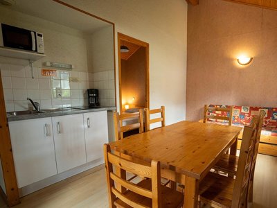 Cliquez pour découvrir toutes les photos de l'HÉBERGEMENT ! chalet - De L'Île Du Chéran photo 9