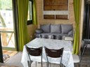 Cliquez pour découvrir toutes les photos de l'HÉBERGEMENT ! chalet - camping Flower Du Lac De La Seigneurie photo 2