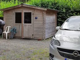 Camping Pas Cher vous présente avec son site Officiel campingpascher.fr, le Camping Flower Du Lac De La Seigneurie classé 3 étoiles, situé sur la commune de Leval dans le département Territoire-de-belfort (Franche Comté) en France. Le camping Flower Du Lac De La Seigneurie, vous présente un hébergement de type chalet. Le camping Flower Du Lac De La Seigneurie vous propose du sam. 18 avril au sam. 25 avril 2026 pour 7 nuits à 224€. Cette location propose 121 dates différentes pour réserver votre séjour. Découvrez également les 15 autres gammes d'hébergements du camping. Les Avis clients pour le Camping Flower Du Lac De La Seigneurie sont excellents avec une note moyenne de 10 sur 10. Piscine chauffée, Piscine extérieure, Animations familiales, Club enfants, Aire de jeux enfants, Baby-foot, Ping-pong, Pétanque, Terrain multisports, Bar, Dépôt de pain, Snack/Bar, Épicerie,... En savoir plus : cliquez-ICI.
