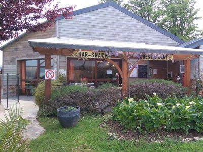 camping Les Pommiers Des 3 Pays photo 8