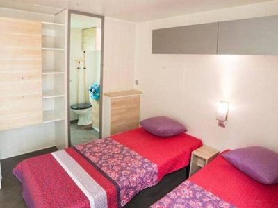 Cliquez pour découvrir toutes les photos de l'HÉBERGEMENT ! mobil-home - Bon Port photo 4