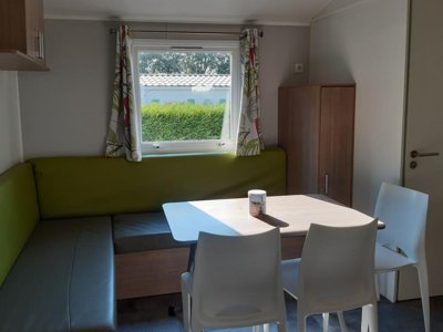 Cliquez pour découvrir toutes les photos de l'HÉBERGEMENT ! mobil-home - Les Brillas photo 3
