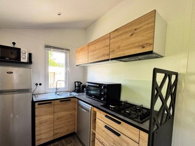 Cliquez pour découvrir toutes les photos de l'HÉBERGEMENT ! mobil-home - Les Brillas photo 3
