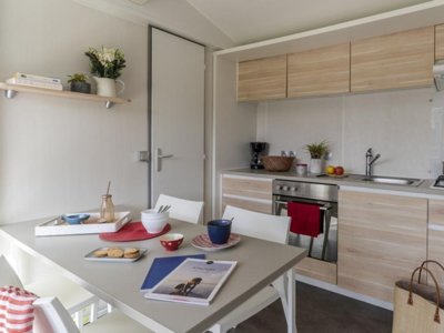 Cliquez pour découvrir toutes les photos de l'HÉBERGEMENT ! mobil-home - Slow Village Les Ponts-de-Cé photo 3