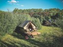 Cliquez pour découvrir toutes les photos de l'HÉBERGEMENT ! tente - camping Slow Village Les Ponts-de-Cé photo 2