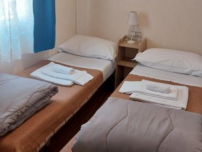 Cliquez pour découvrir toutes les photos de l'HÉBERGEMENT ! mobil-home - Villaggio Turistico Maderno photo 10