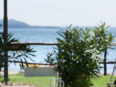 Cliquez pour découvrir toutes les photos de l'HÉBERGEMENT ! mobil-home - Villaggio Turistico Maderno photo 3