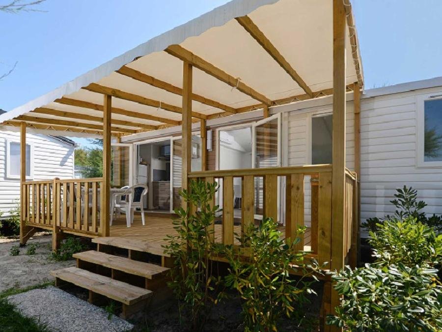 Camping Pas Cher vous présente avec son site Officiel campingpascher.fr, le Établissement Club Del Sole Vigna Sul Mar Family Collection, situé sur la commune de Lido Di Pomposa dans le département Ferrare (Emilia-romagna) en Italie. L'établissement Club Del Sole Vigna Sul Mar Family Collection vous propose un hébergement de type mobil-home. L'établissement vous propose 10 autres types d'hébergements. Découvrez tous nos séjours à petits prix dans la commune et aux alentours de Lido Di Pomposa du département : Ferrare (Emilia-romagna).... En savoir plus : cliquez-ICI.