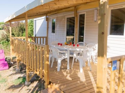 Cliquez pour découvrir toutes les photos de l'HÉBERGEMENT ! mobil-home - Flower Provence Vallée photo 2