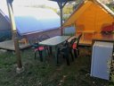 Camping Pas Cher vous présente avec son site Officiel campingpascher.fr, le Camping Flower Provence Vallée classé 3 étoiles, situé sur la commune de Manosque dans le département Alpes-de-haute-provence (Provence Alpes Côte D'azur) en France. Le camping Flower Provence Vallée, vous présente un hébergement de type tente en toile et bois. Le camping Flower Provence Vallée vous propose du sam. 27 juin au sam. 04 juillet 2026 pour 7 nuits à 252€. Cette location propose 30 dates différentes pour réserver votre séjour. Découvrez également les 15 autres gammes d'hébergements du camping. Les Avis clients pour le Camping Flower Provence Vallée sont excellents avec une note moyenne de 9 sur 10. Lac, Piscine chauffée, Piscine extérieure, Animations familiales, Club ados, Club enfants, Aire de jeux enfants, Canoë-kayak, Centre équestre, Cyclisme, Golf, Paddle, Ping-pong, Pétanque, Randonnée, Structure gonflable enfants, Terrain de football, Terrain de volley-ball, Bar, Boulangerie, Dépôt de pain, Food truck, Plats à emporter, Supermarché, Épicerie,... En savoir plus : cliquez-ICI.