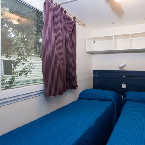 Cliquez pour découvrir toutes les photos de l'HÉBERGEMENT ! mobil-home - Mare E Pineta photo 3